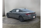 $21216 : Hyundai ELANTRA 2023 SEL 4dr thumbnail