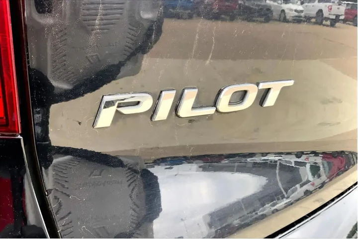 $17155 : Honda Pilot 2017 EX-L 4dr SU image 10