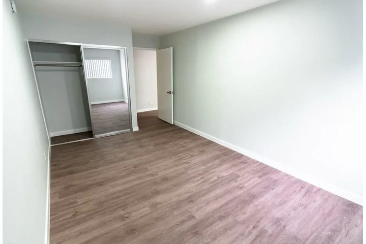 $1885 : Beautiful 2BED 1BA Apt in LA image 7