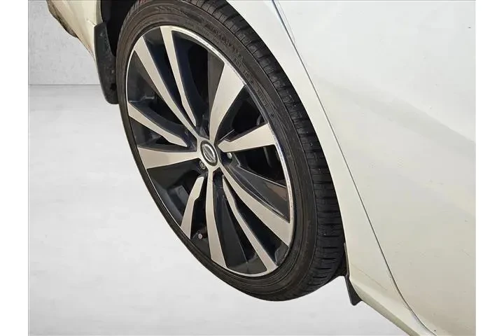 $14993 : Nissan Altima 2020 2.5 SR 4d image 10