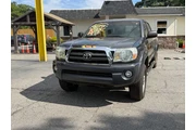 2010 Tacoma PreRunner V6 thumbnail