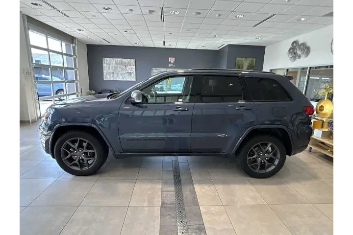 $23448 : Jeep Grand Cherokee 2021 4x4 image 6