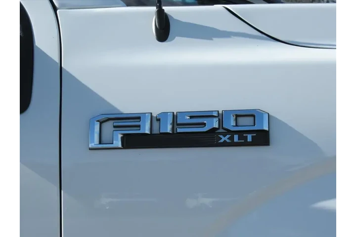 $25850 : Ford F-150 2019 4x2 XL 4dr S image 8