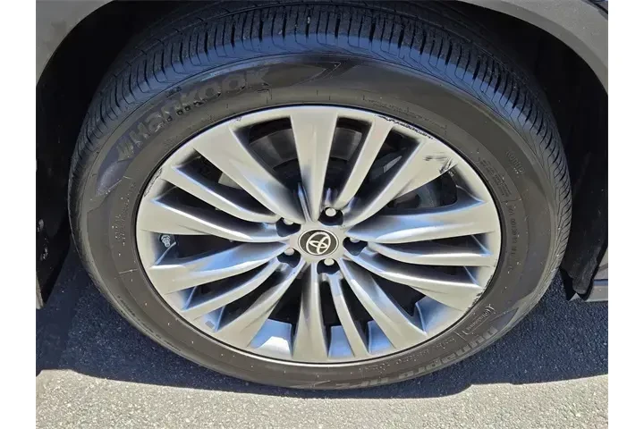 $31885 : Toyota Highlander 2021 AWD P image 9