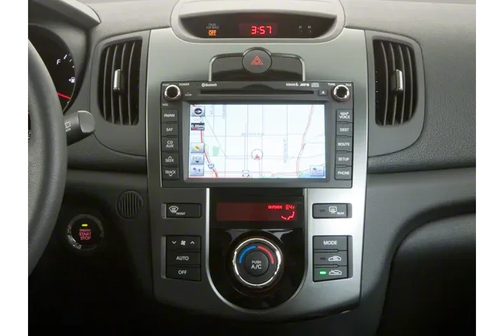 2012 Forte SX image 10