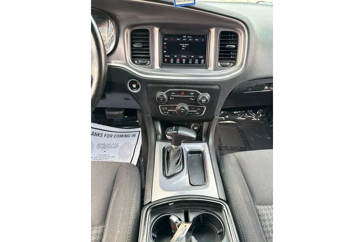 $11995 : 2019 Charger SXT image 8