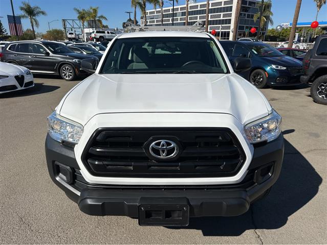 $21477 : 2017 Tacoma SR image 3