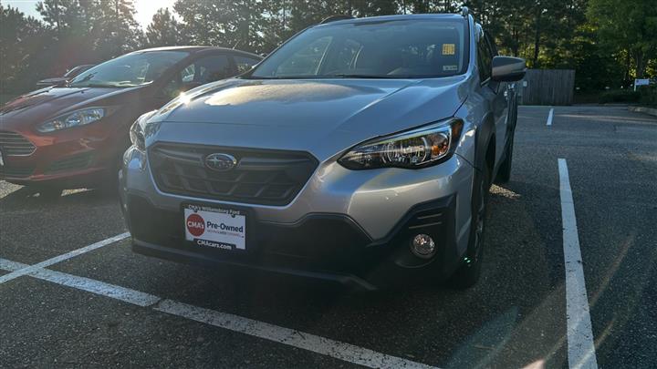 $26800 : PRE-OWNED 2021 SUBARU CROSSTR image 2