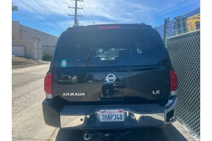 $2750 : 2005 Armada SE image 3