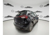 $19490 : Nissan Kicks 2023 SV 4dr Cro thumbnail
