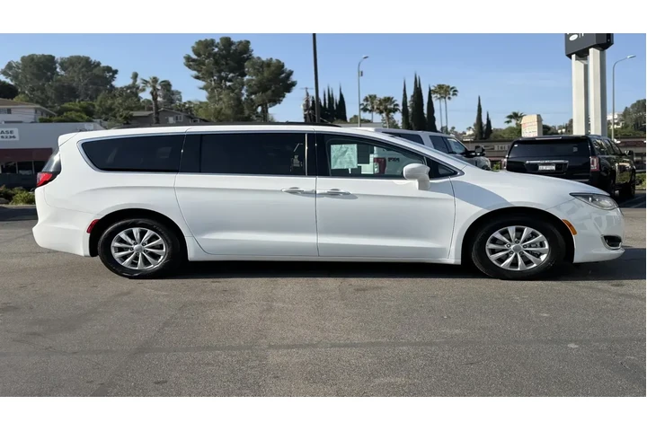 $11995 : Chrysler Pacifica 2017 Touri image 8