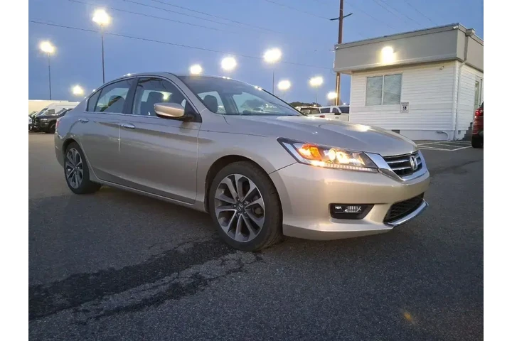 $15901 : Honda Accord 2015 Sport 4dr image 3