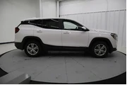 $21089 : GMC Terrain 2024 AWD SLE 4dr thumbnail