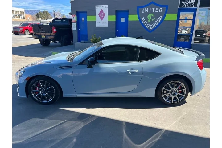 2019 BRZ Limited 6M image 8