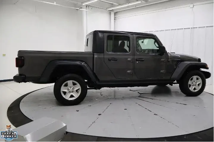 $25716 : Jeep Gladiator 2023 4x4 Spor image 2