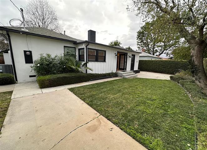 $2399 : 3 bedroom house in LA for rent image 3