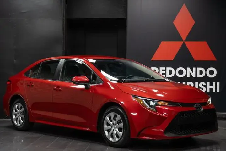 $15999 : Toyota Corolla 2020 LE 4dr S image 9
