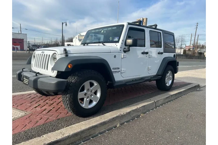 $12995 : 2016 Wrangler Unlimited Sport image 8