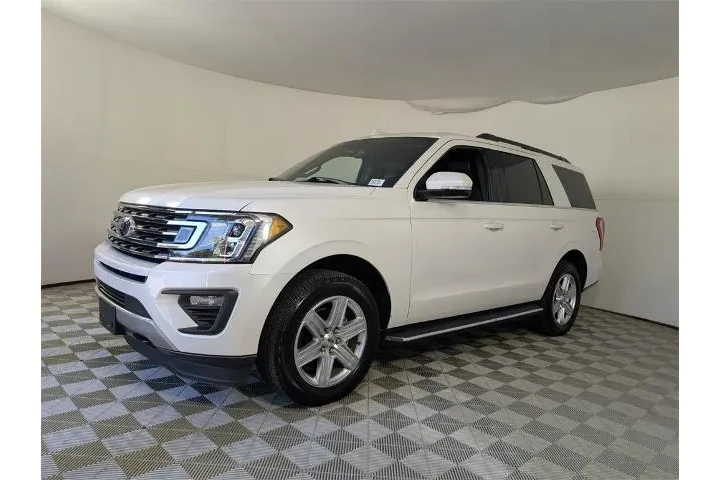 $29998 : Ford Expedition 2018 4x4 XLT image 4