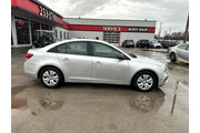 2015 Cruze 4dr Sdn Auto LS en Lexington