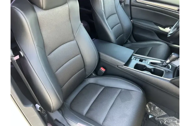 $23107 : Honda Accord 2022 Sport 4dr image 10