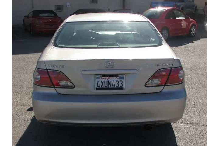 $5995 : 2002 ES 300 image 5