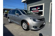 2017 Pacifica Touring-L en Sacramento
