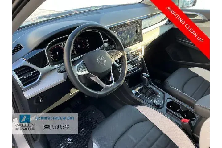 $30225 : Volkswagen Taos 2025 AWD SEL image 9