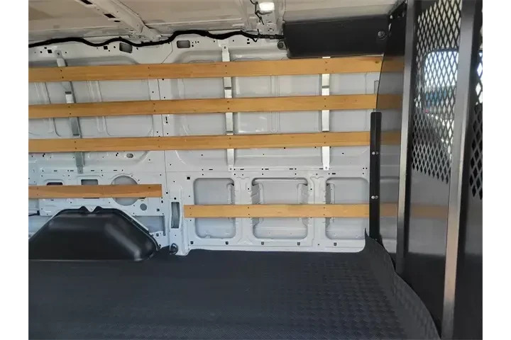 $31891 : Ford Transit 2024 250 3dr SW image 9