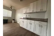 BALDWIN PARK RENTO 3/APTOS. thumbnail