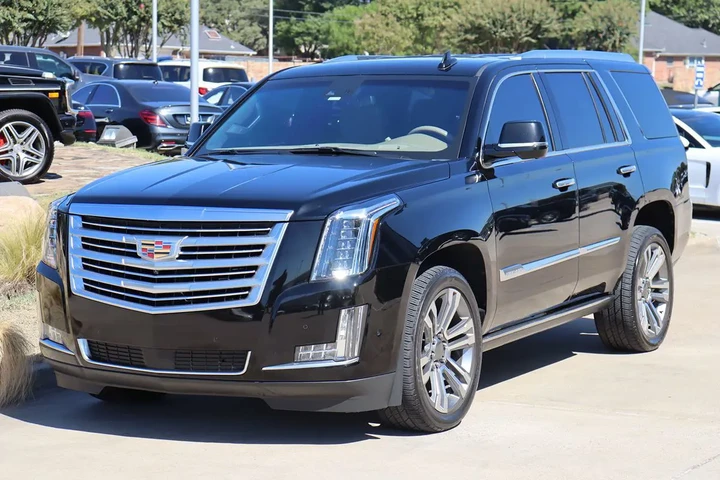 $39998 : 2019 Escalade Platinum image 5