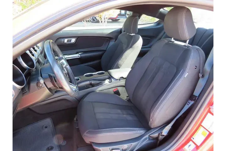 $25991 : Ford Mustang 2018 GT 2dr Fas image 6