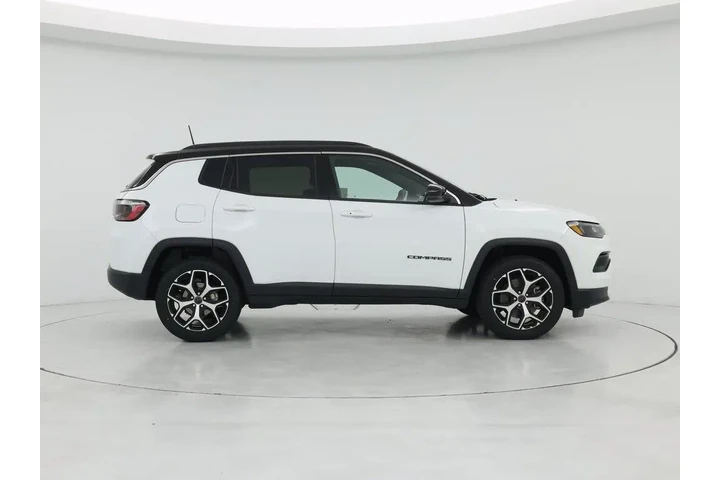 $21998 : Jeep Compass 2025 4x4 Limite image 7