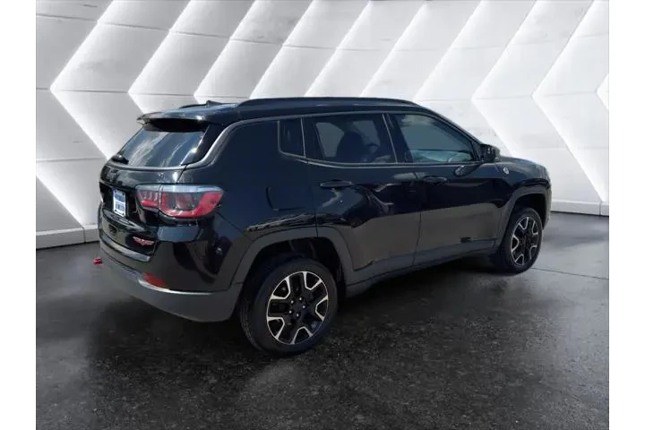 $14995 : Jeep Compass 2020 4x4 Trailh image 6