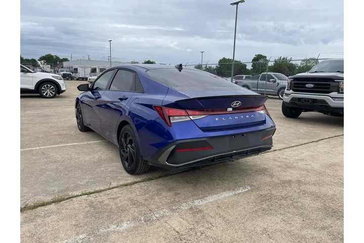 $22059 : Hyundai ELANTRA 2026 SEL Spo image 4