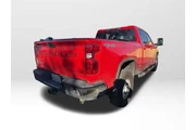 $36318 : Chevrolet Silverado 2500HD 2 thumbnail