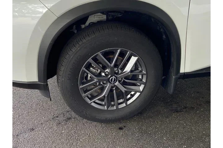 Nissan Rogue 2024 AWD S 4dr image 9