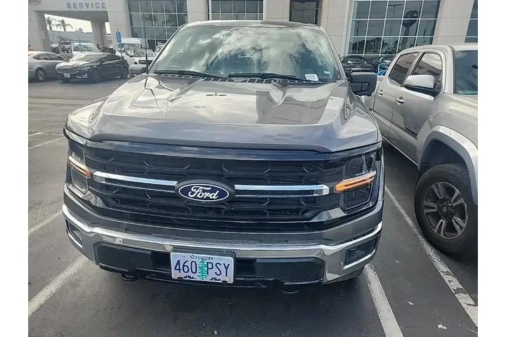 $38991 : Ford F-150 2024 4x4 XLT 4dr image 2