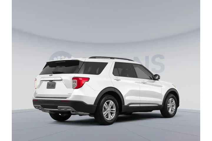 $22750 : Ford Explorer 2020 AWD XLT 4 image 3