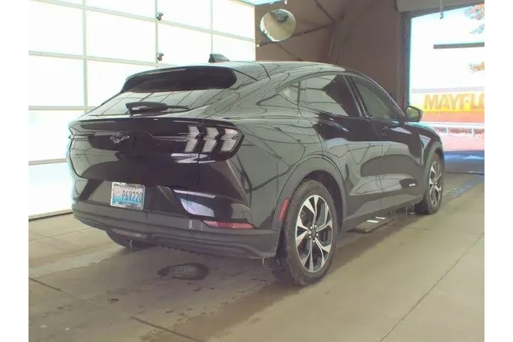 $29000 : Ford Mustang Mach-E 2025 Sel image 4