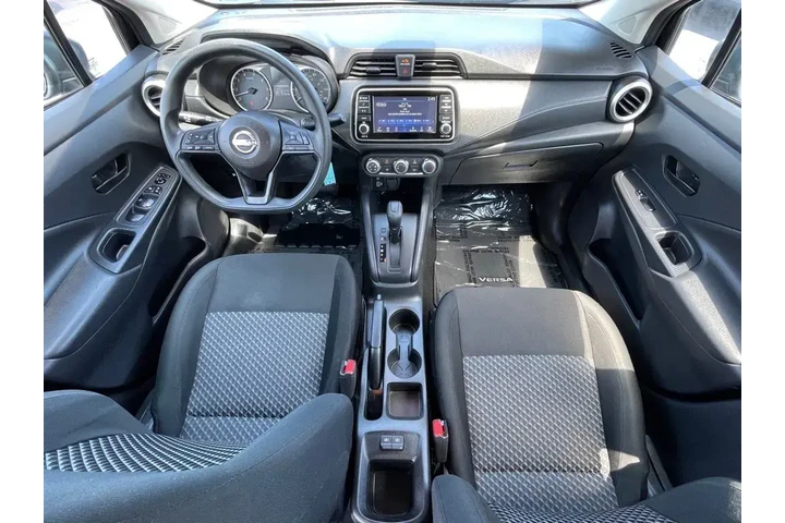 $18995 : Nissan Versa 2024 S 4dr Seda image 10