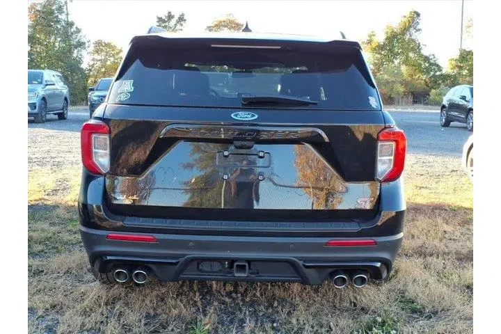 $39998 : Ford Explorer 2023 ST 4dr SU image 7