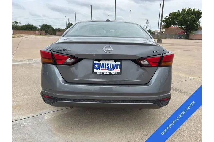 $19987 : Nissan Altima 2024 2.5 SV 4d image 4