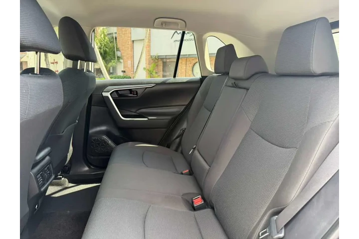 $28900 : TOYOTA RAV4 LE🚘 image 4