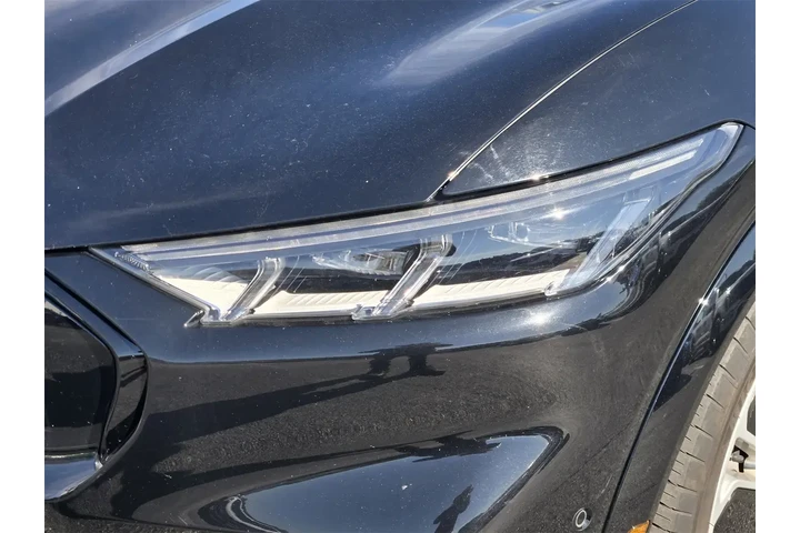 $29893 : Ford Mustang Mach-E 2023 AWD image 9