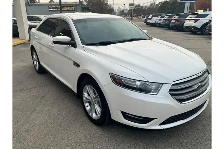$15515 : Ford Taurus 2016 SEL 4dr Sed image 3