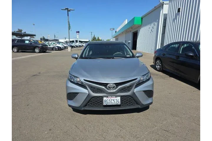 $18900 : Toyota Camry 2018 SE 4dr Sed image 2