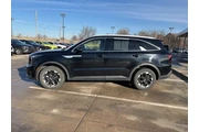 $27798 : Kia Sorento 2024 AWD S 4dr S thumbnail