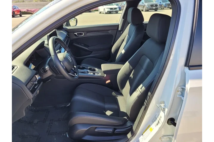 $25988 : Honda Civic 2025 Sport 4dr H image 10