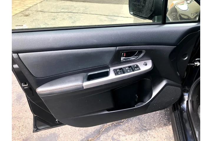 $15990 : 2017 Crosstrek 2.0i Limited P image 10